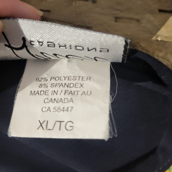 Artex Floral Striped Women's Top - Picture 3 of 4